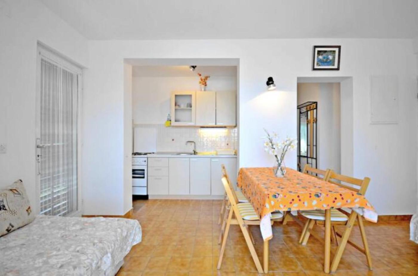 Apartment Bozikovic - Jelsa - Vitarnja エクステリア 写真