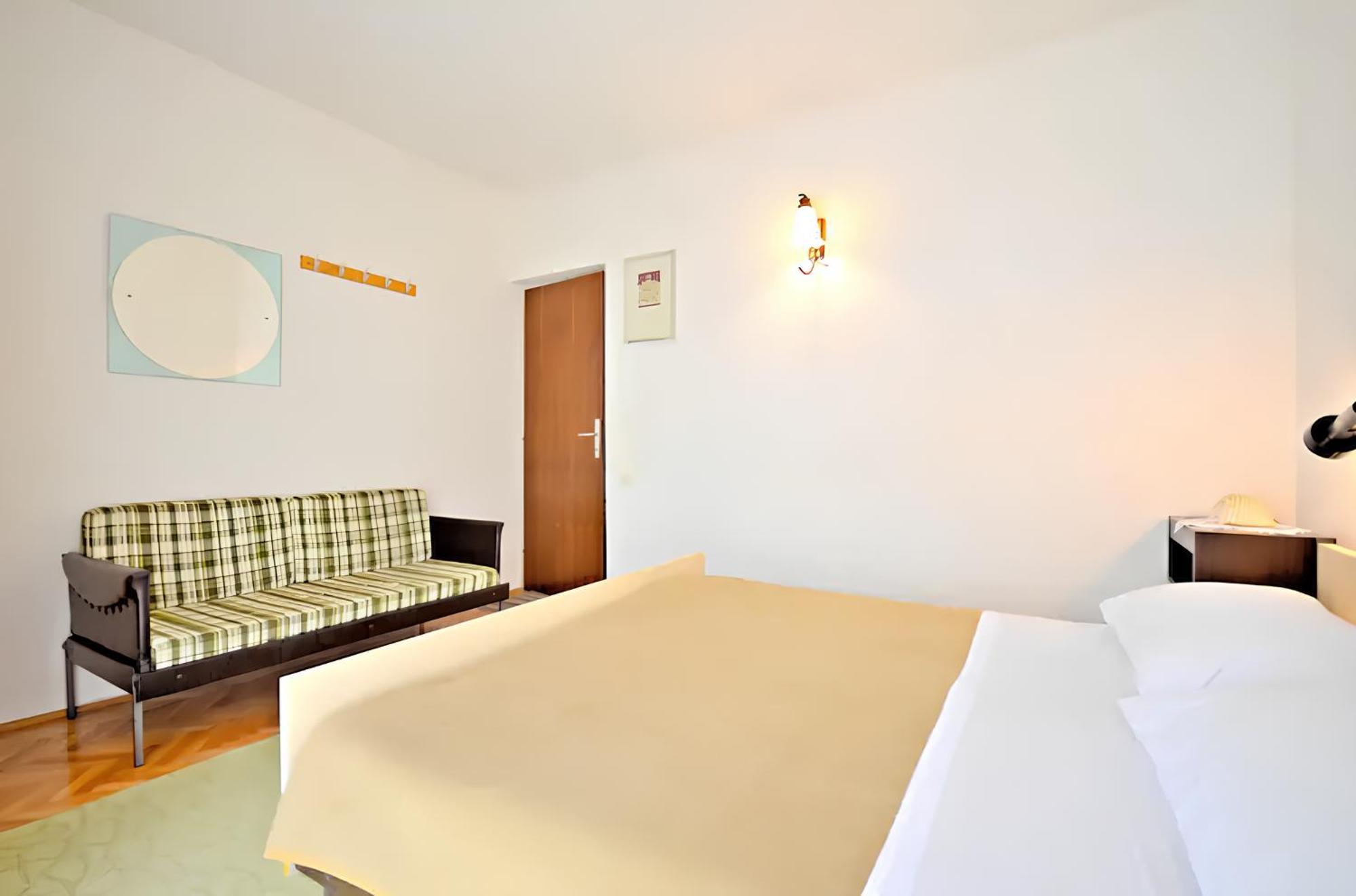 Apartment Bozikovic - Jelsa - Vitarnja エクステリア 写真